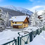 Hostdomus - Apartamento Claviere