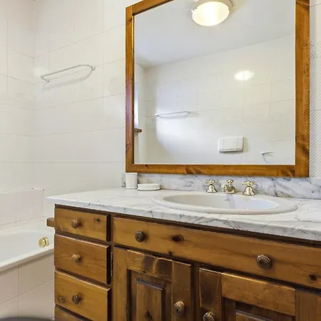 Apartamento Hostdomus - *