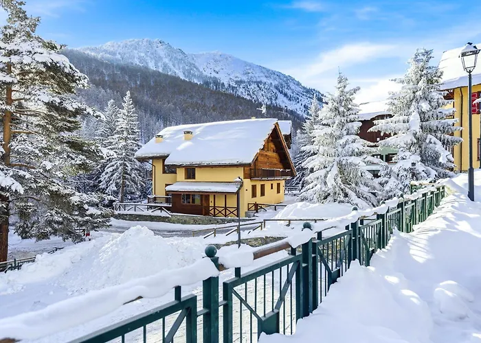 Hostdomus - Apartamento Claviere