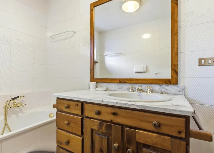 Apartamento Hostdomus - *